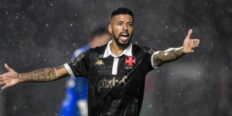 Notícia boa! Paulinho tem data para retornar ao Vasco