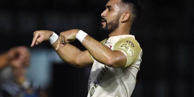 Quando Payet se destaca, o Vasco normalmente vence; veja números