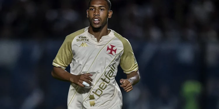 Vasco: Proposta do Lyon por Rayan é milionária e envolve várias coisas; entenda