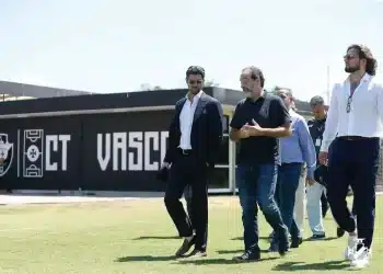 Deu ruim para o Vasco? Fundo inglês obtém liminar contra A-CAP e 777; entenda