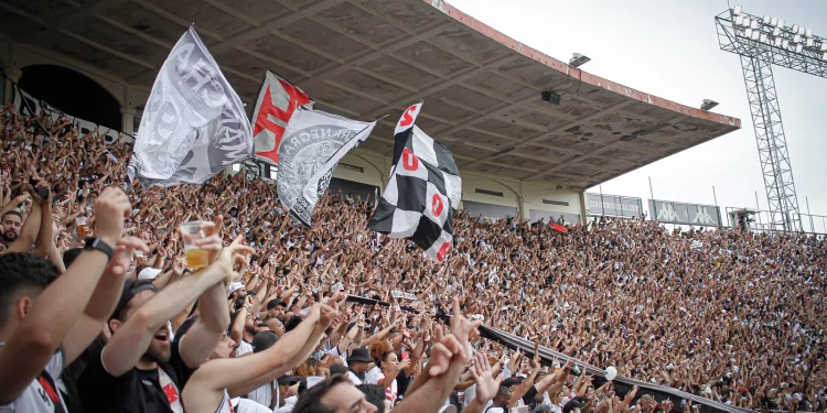 São Januário joga: Vasco é o time da Série A com menos derrotas em seu estádio