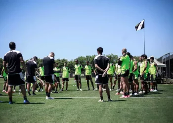 Volta Redonda quer jogador do Vasco