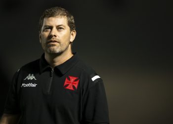 Futuro de Rafael Paiva no Vasco está incerto para 2025