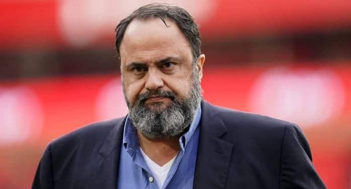 Em meio a disputa judicial, Vasco busca revenda da SAF e atrai interesse do grego Marinakis