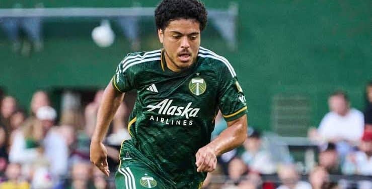 Portas abertas? Evander deixa no ar possível retorno ao Vasco