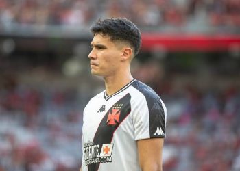 De “salto de performance” a descartado: Galdames sai dos planos após conquistar técnicos do Vasco em 2024