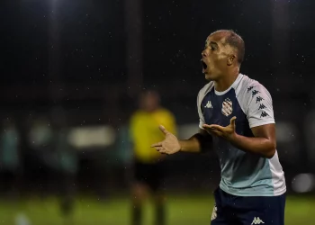 Vasco Felipe não teve sucesso nos clubes que treinou