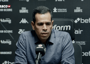 Vasco de olho em zagueiro de ponta para 2025