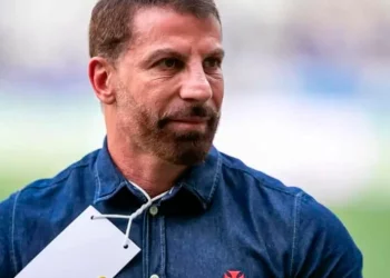 Vasco vai em busca de treinador estrangeiro