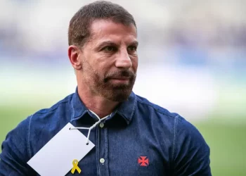 Vasco pode ir para Liga liderada pelo seu maior rival; entenda