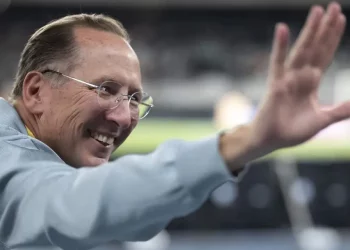 Botafogo tenta contratar mais uma cria do Vasco