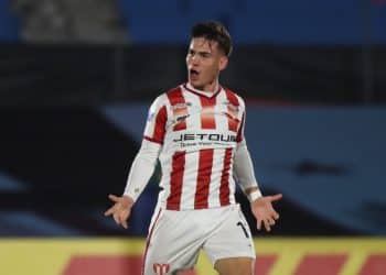 Vasco surpreende e conversa com joia sul-americana