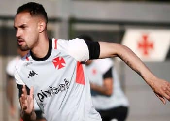 Serginho tem futuro definido do Vasco; confira