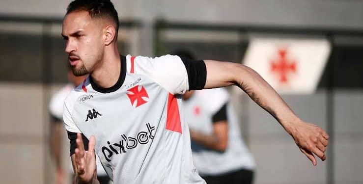 Serginho tem futuro definido do Vasco; confira