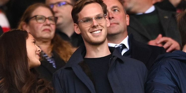 Reviravolta na SAF do Vasco: Herdeiro suíço-francês surge como possível investidor