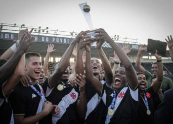 Vasco tem interesse em cria revelado pelo clube