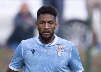 Wallace Fortuna no Vasco Staff do zagueiro se manifesta e deixa portas abertas