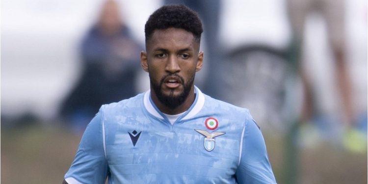 Wallace Fortuna no Vasco Staff do zagueiro se manifesta e deixa portas abertas