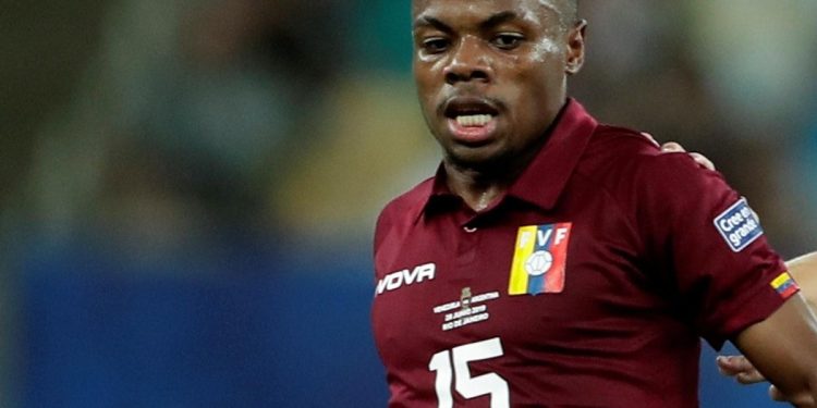 Jean David perto de saída? Clube mexicano prepara troca surpreendente com o Vasco!