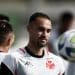 E agora? Jogador questionado pela torcida recusa proposta para sair do Vasco