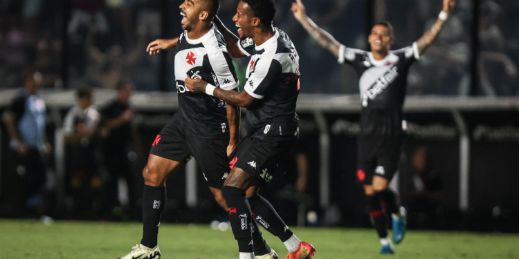 Golaço! Melhores momentos de Maricá 0x1 Vasco