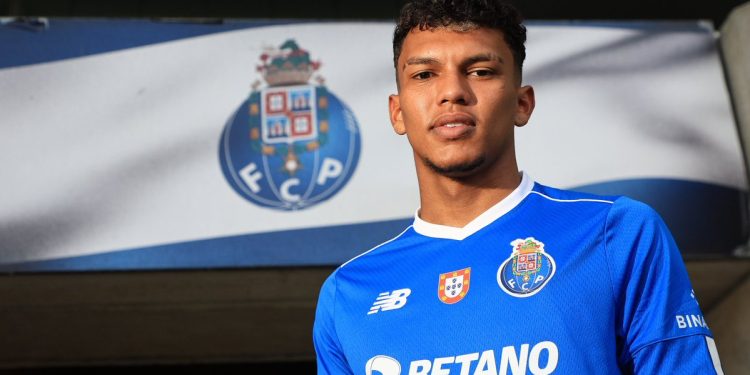 Vasco fez proposta por Gabriel Veron? Confira