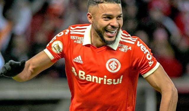 Vaza salário pedido por Wanderson ao Vasco