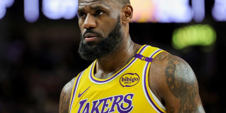 https://vascaino.net/noticias-do-vasco/100-vasco-pode/ Imprensa europeia coloca LeBron James como possível dono do Vasco