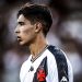 Volante tem grandes chances de sair do Vasco, segundo imprensa estrangeira