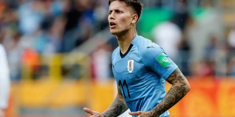 Empresário de Brian Rodríguez quebra o silêncio e fala sobre negociação com o Vasco