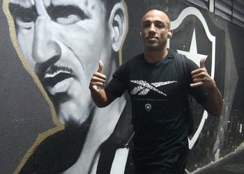 Agora no Botafogo, Marçal quase foi contratado pelo Vasco
