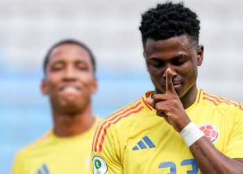 Neyser: Empresário ludibria o Vasco e avança com outro clube europeu