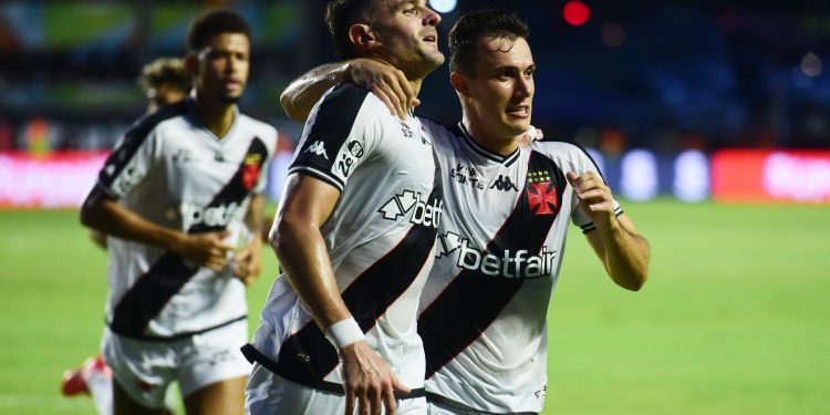 Melhores momentos de Vasco 3x0 União-MT