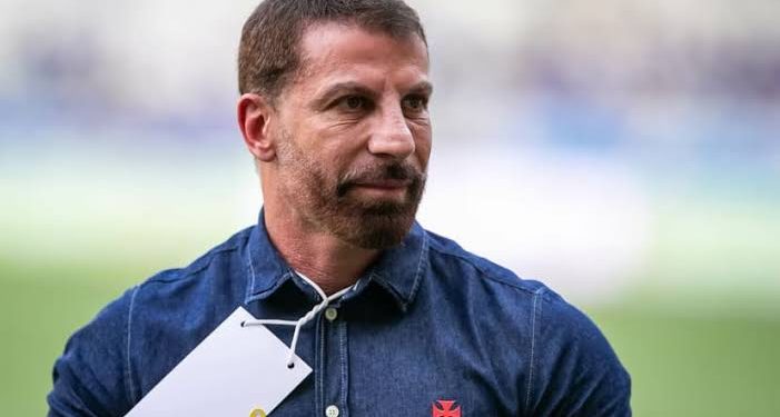 Pedrinho detalha negociações e irrita torcida do Vasco