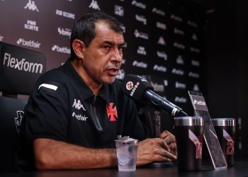 "Perdi 90 minutos de vida…" Jornalista esculacha desempenho do Vasco