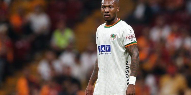 Vazou! Vasco define prazo para contratar Loide Augusto