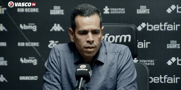 Já viu isso? Vasco fecha com jogador, mas atleta "some" do mapa