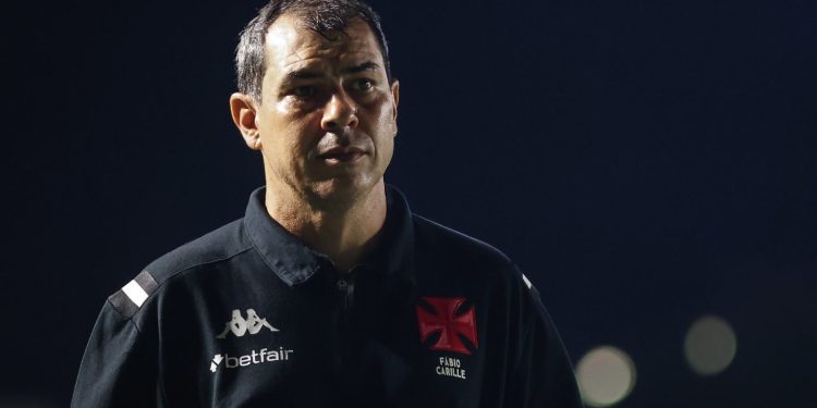 Vasco ganha dois "reforços" caseiros para estreia na Copa do Brasil