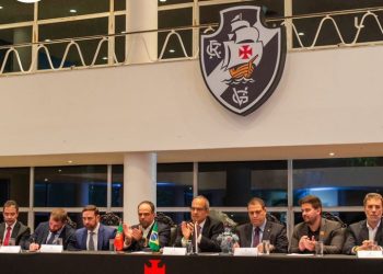 Vasco faz jogada que pode reduzir até R$ 139 milhões de dívida
