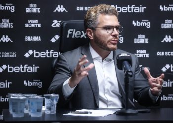 Vasco é sinalizado pela Justiça e pode ter mais problemas financeiros