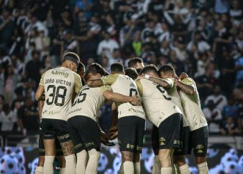 Atacante do Vasco se recupera de lesão e não precisará de cirurgia, confira