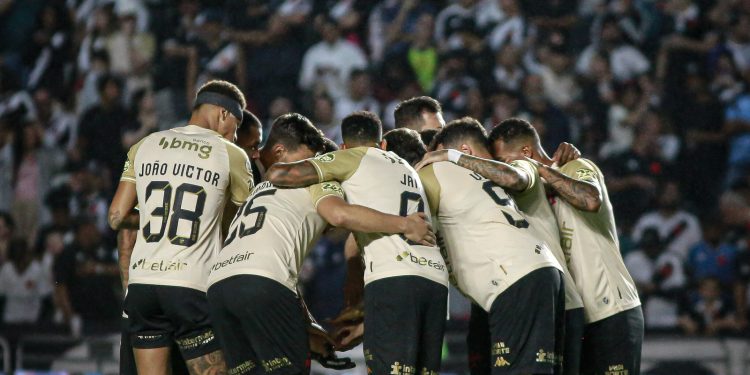 Atacante do Vasco se recupera de lesão e não precisará de cirurgia, confira