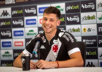 Capasso recebeu proposta para sair do Vasco? Confira