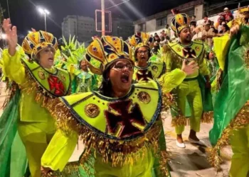 Escola de samba em homenagem ao Vasco muda de nome novamente