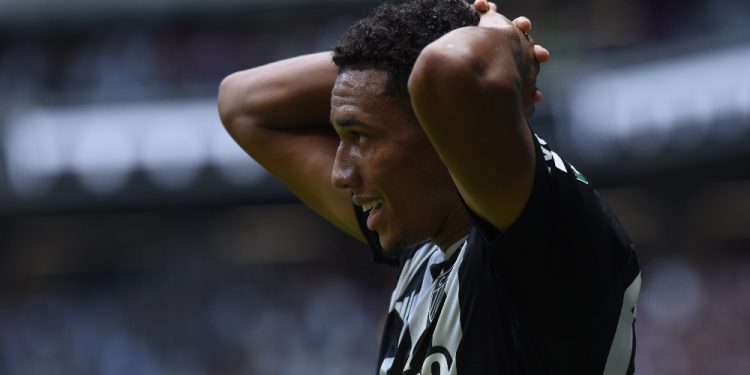 Palácios no Vasco pode melar; entenda