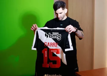 Por qual motivo Garré vem atuando pouco pelo Vasco? Entenda