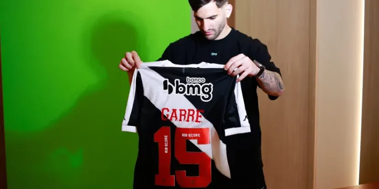 Por qual motivo Garré vem atuando pouco pelo Vasco? Entenda