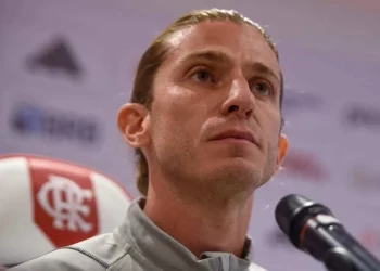 Técnico do Flamengo, Filipe Luis acaba com invenção da mídia e enaltece o Vasco