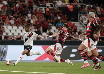 Inteligência artificial crava quem passa de Vasco x Flamengo