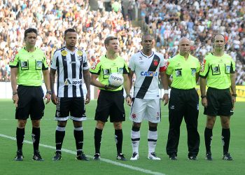 Qual é o retrospecto de Vasco X Ceará?